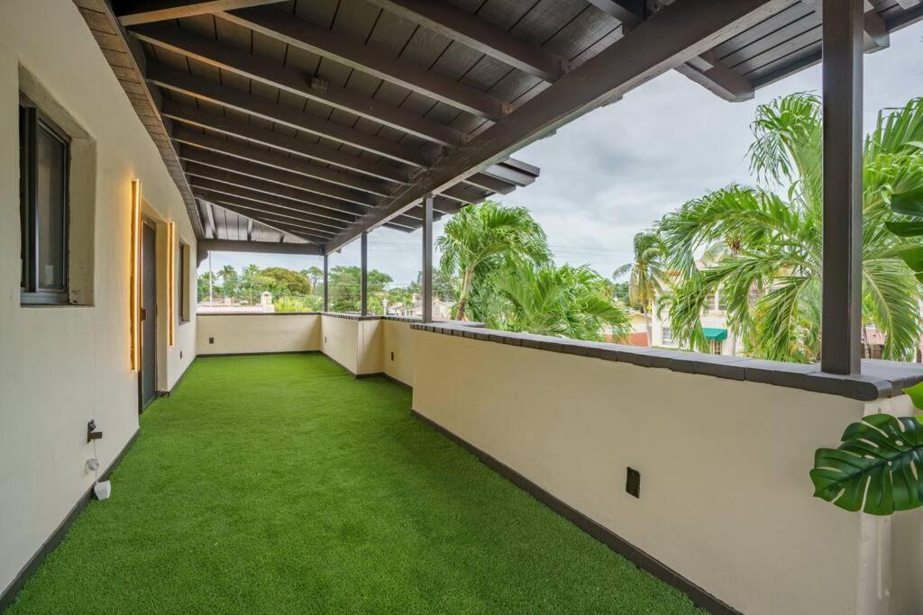 New! Miami & Calle Ocho Simpson'S Funhouse! Extérieur photo