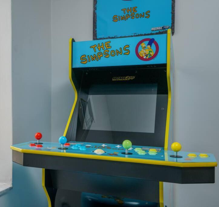 New! Miami & Calle Ocho Simpson'S Funhouse! Extérieur photo